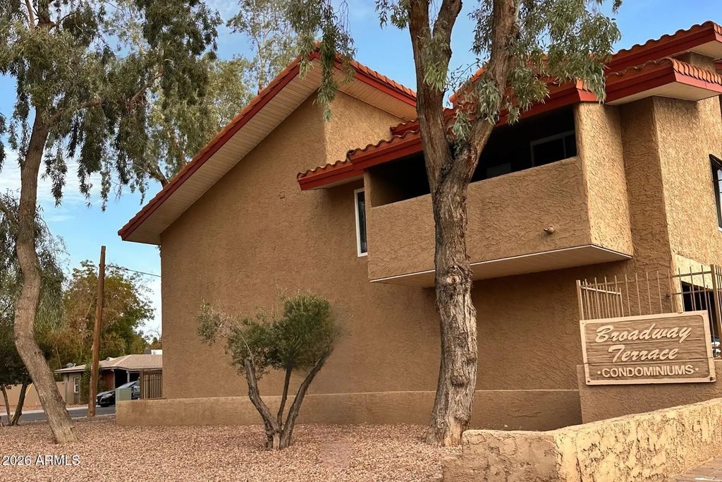 151 E Broadway Road (unit 103), Tempe