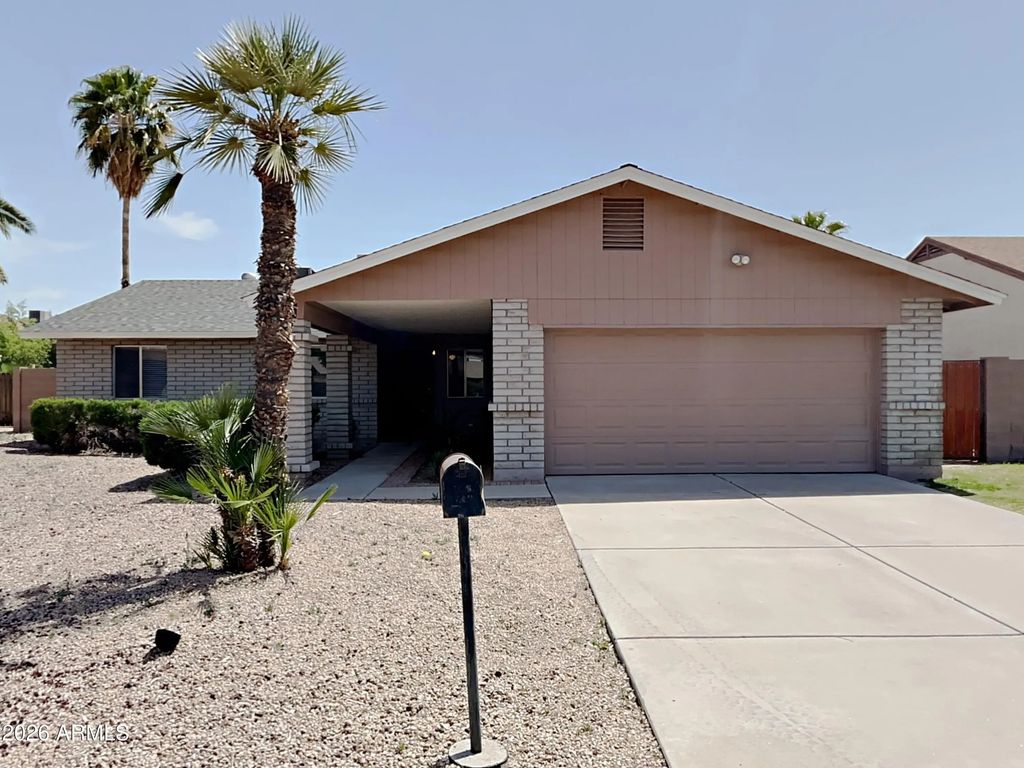 521 E Rosemonte Drive, Phoenix