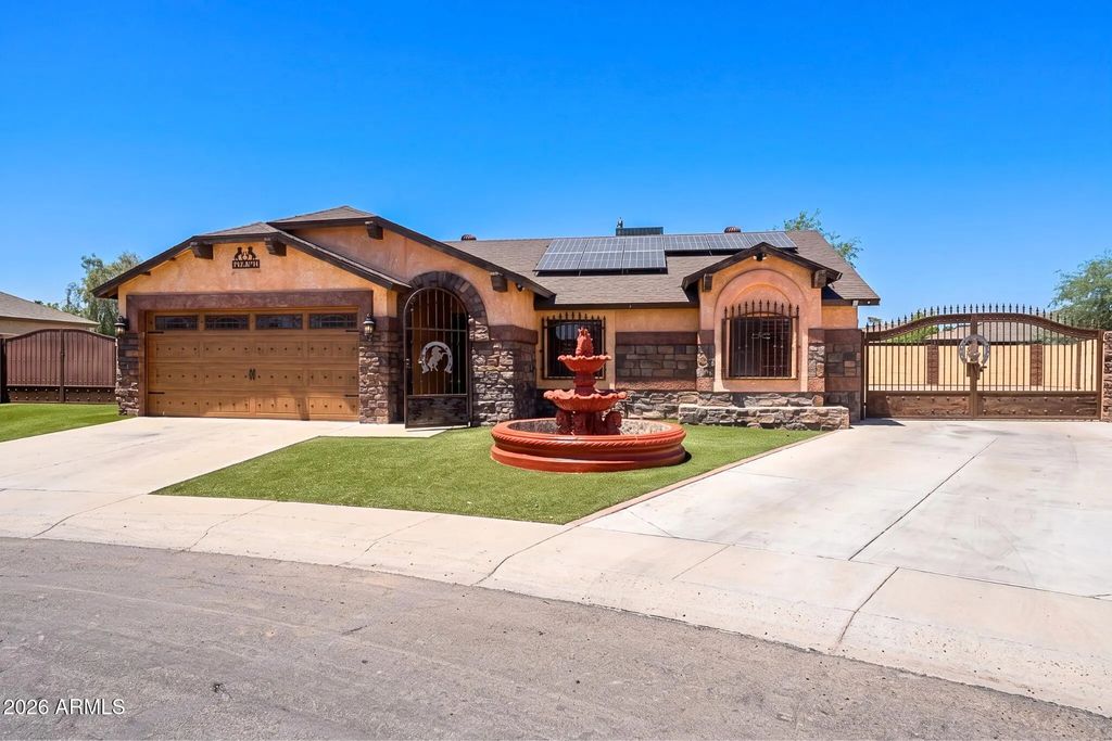 3452 N 67th Drive, Phoenix