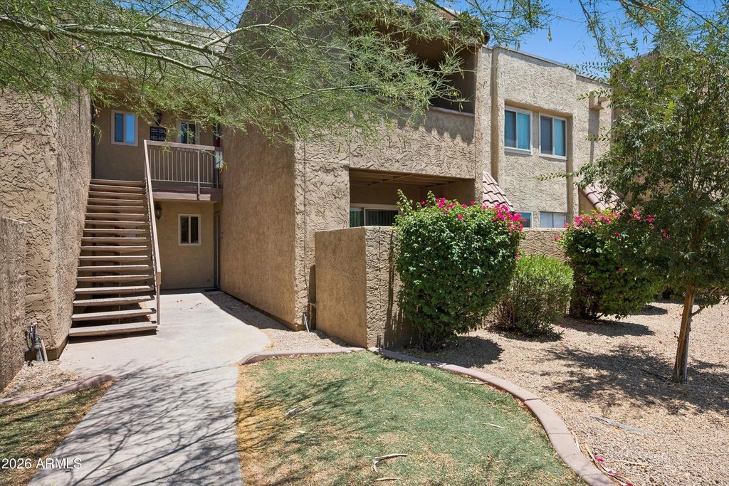 5877 N Granite Reef Road (unit 1124), Scottsdale