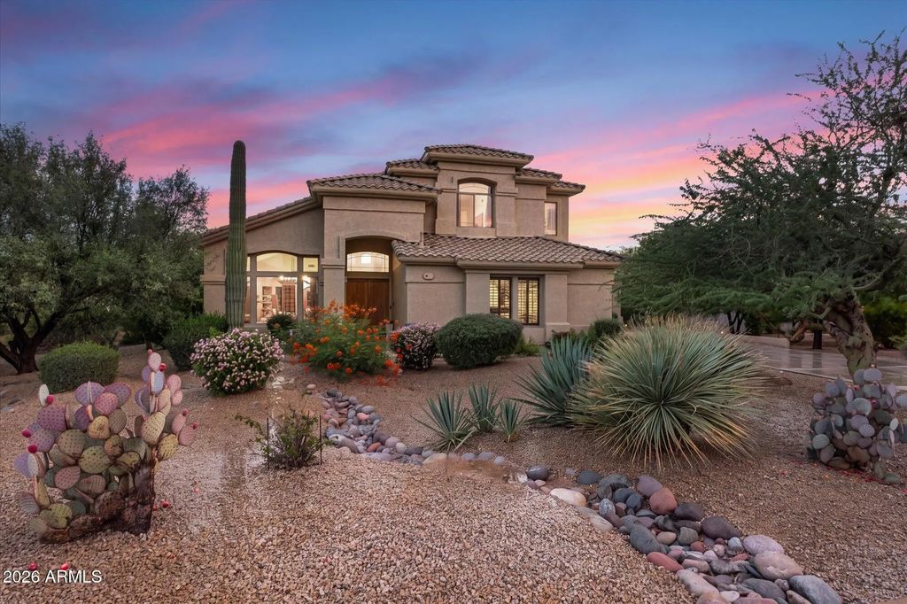 6017 E Roy Rogers Lane, Cave Creek
