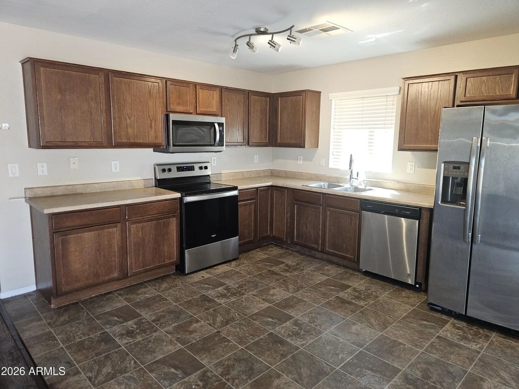 17936 N Lettere Circle, Maricopa