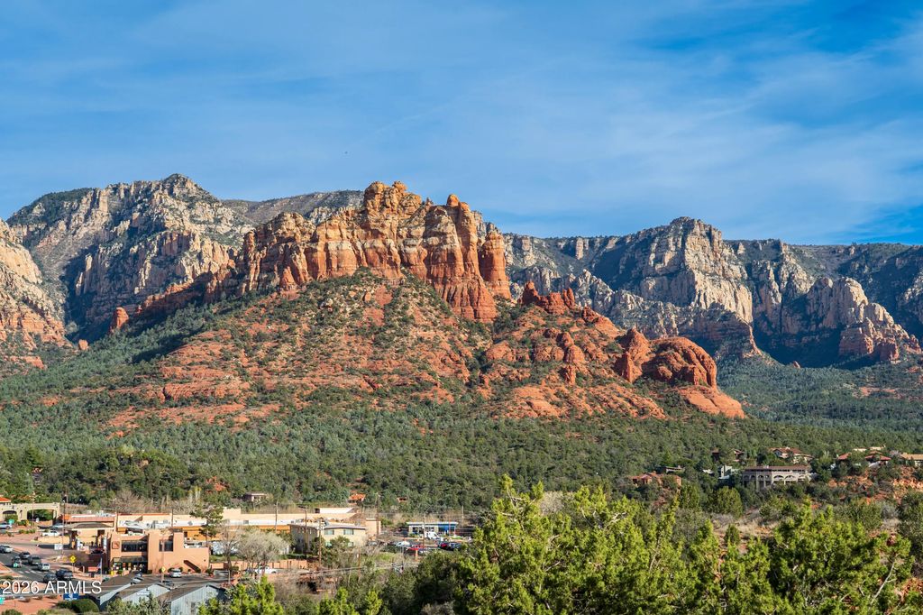 230 Barcelona Road (unit #82), Sedona