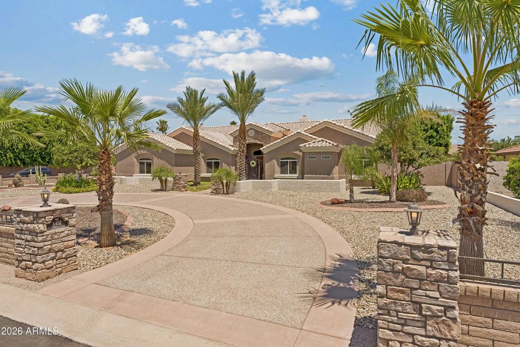 8452 W Donald Drive, Peoria