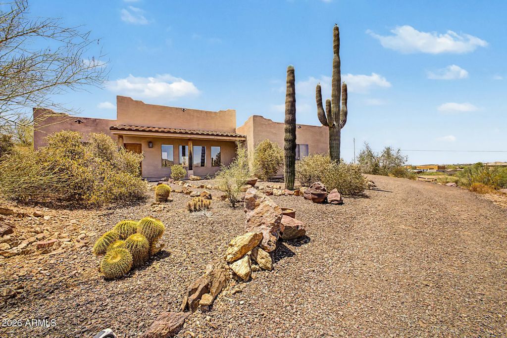 407 E Honda Bow Road, Phoenix