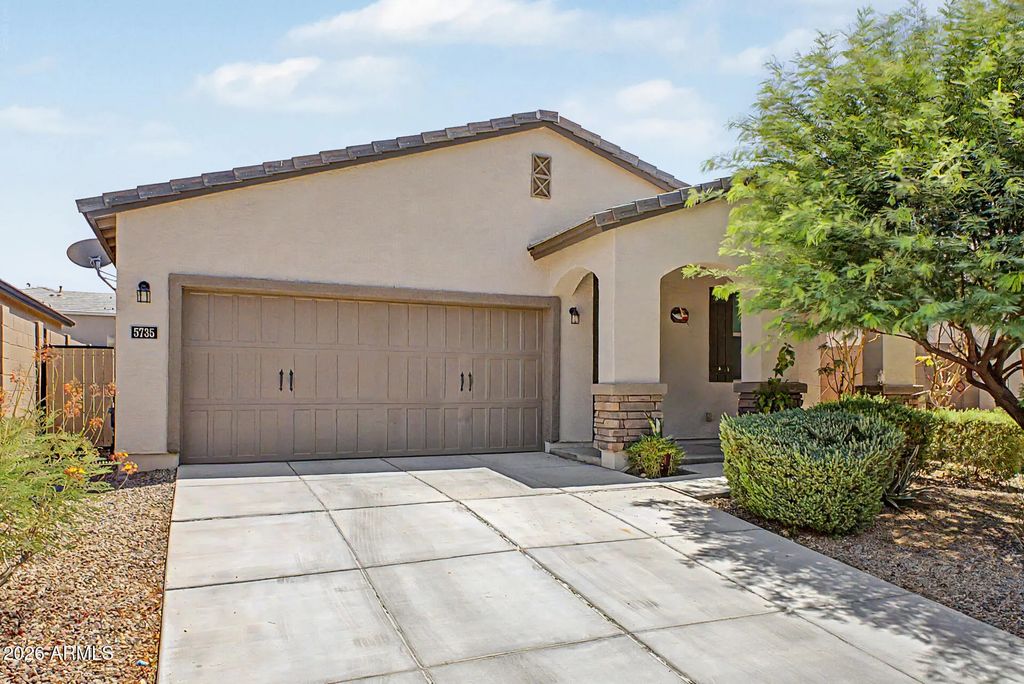 5735 W Jones Avenue, Phoenix