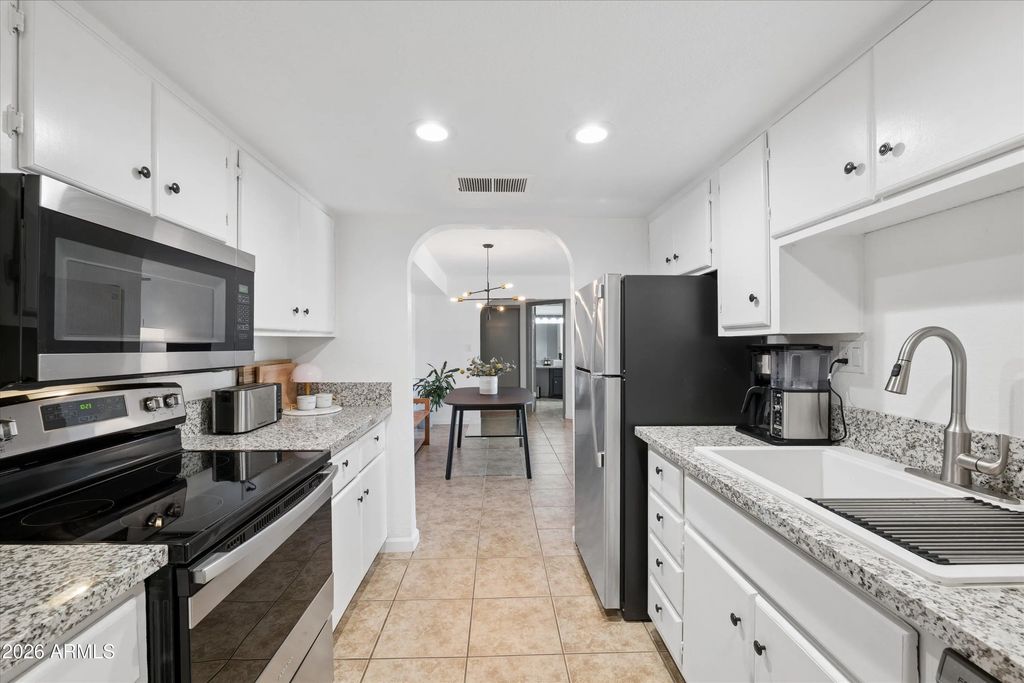 3825 E Camelback Road E (unit 186), Phoenix