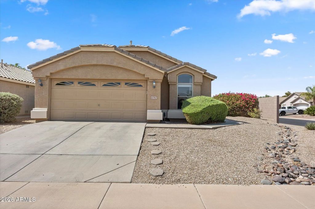 43742 W Baker Drive, Maricopa