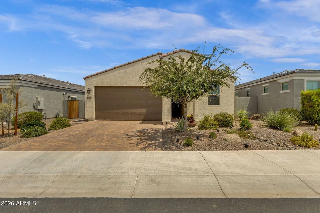 17908 W Hiddenview Drive, Goodyear