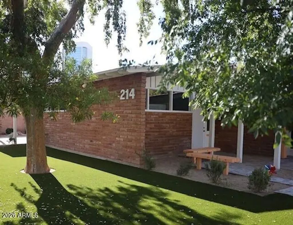 214 E Monterey Way, Phoenix