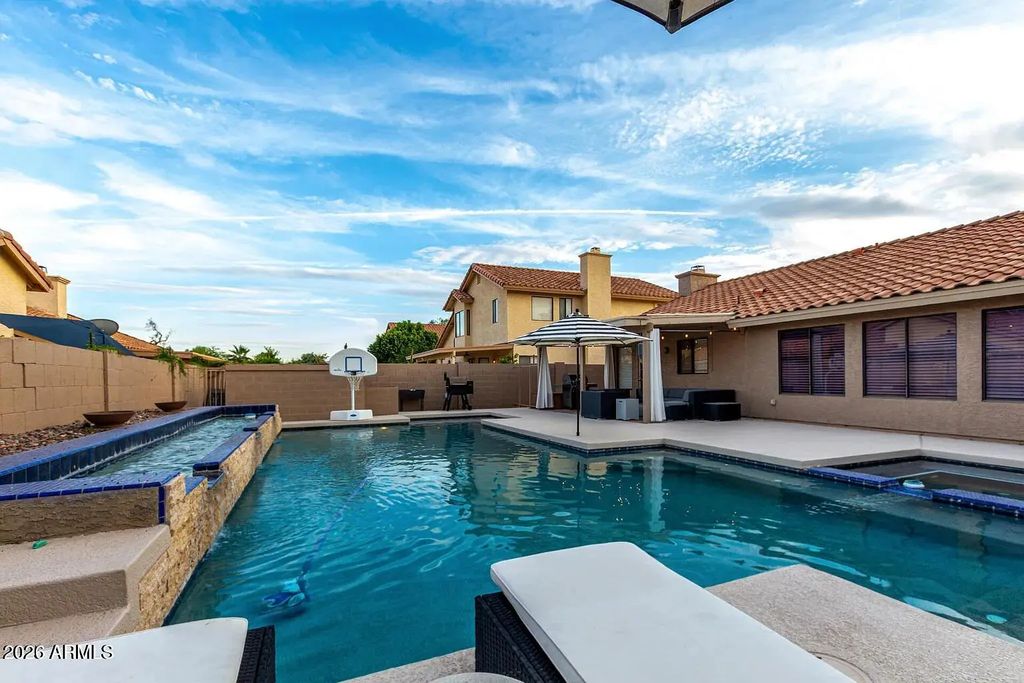 8875 S Ash Avenue, Tempe