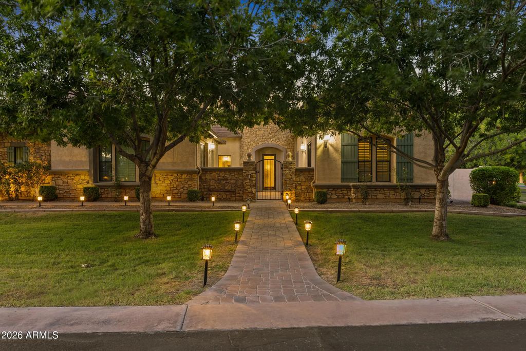 24129 S 201st Place, Queen Creek