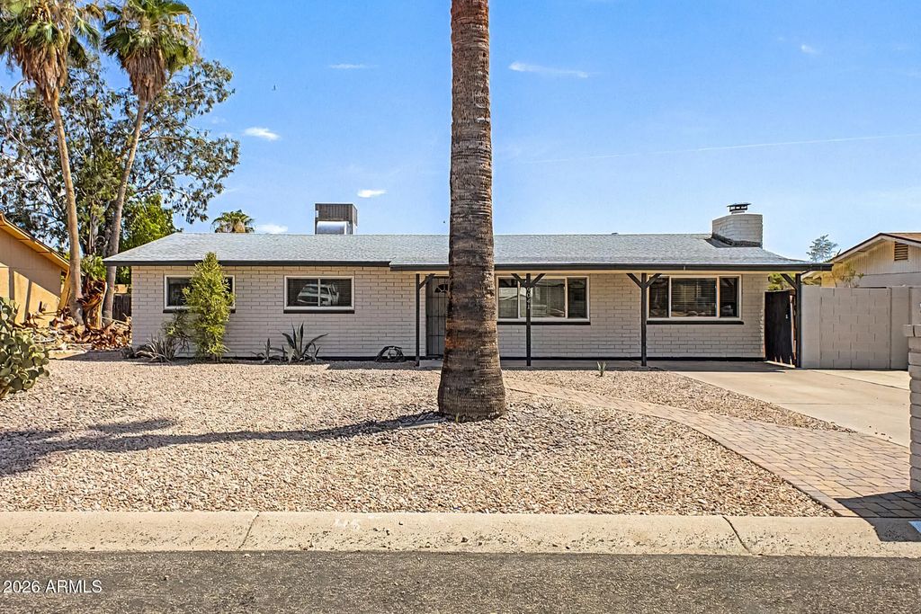 9041 E Gary Lane, Mesa
