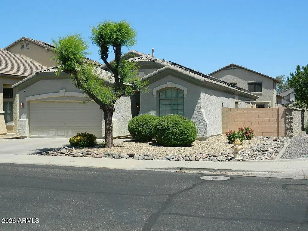 17210 W Elm Street, Surprise
