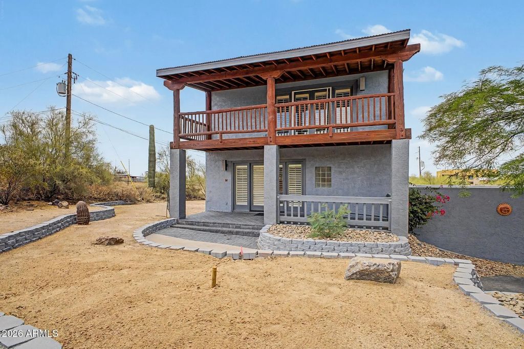 40404 N New River Road, Phoenix
