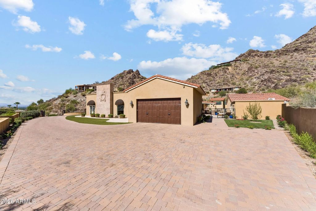 5315 E Paradise Canyon Road, Paradise Valley