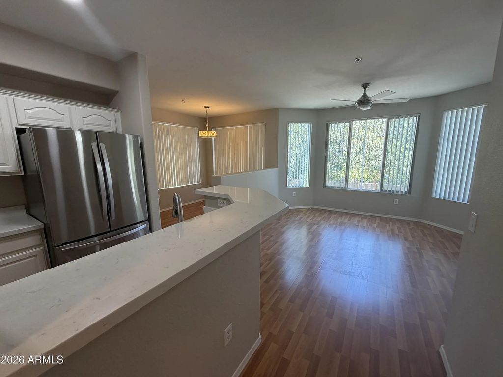 420 W 1st Street (unit 221), Tempe