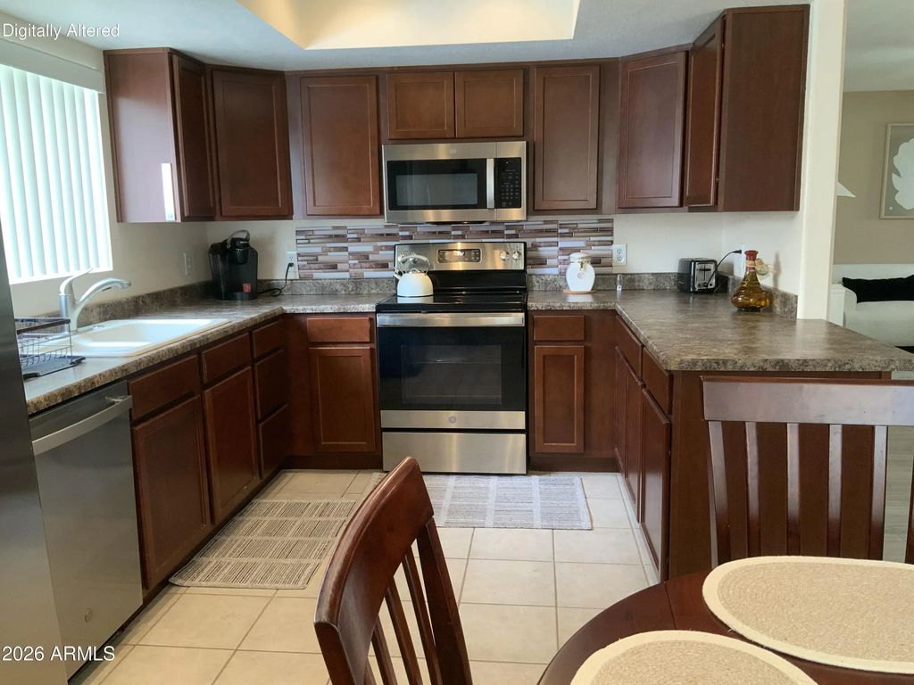 9745 N 95th Street (unit 130), Scottsdale