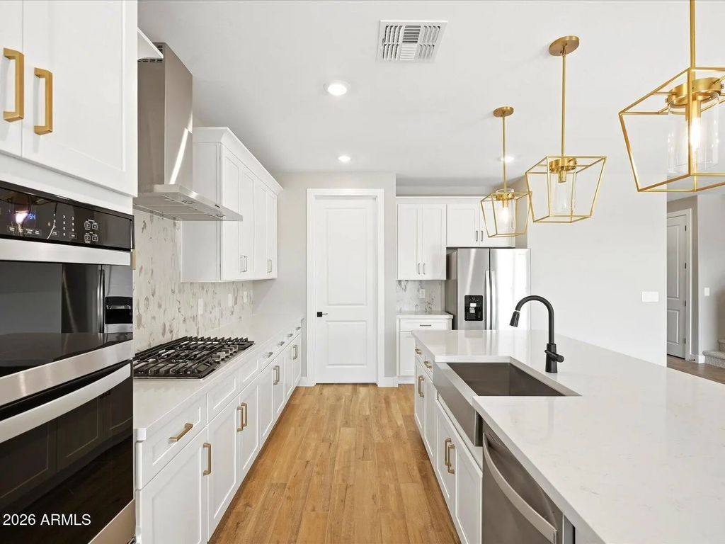 1051 W Haynes Way, Apache Junction