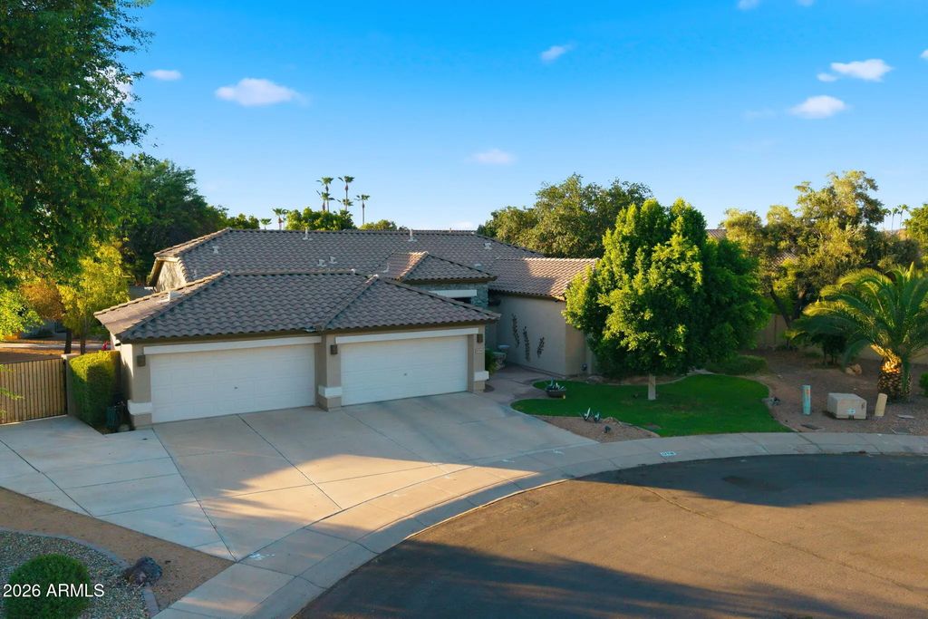 17718 N 68th Drive, Glendale