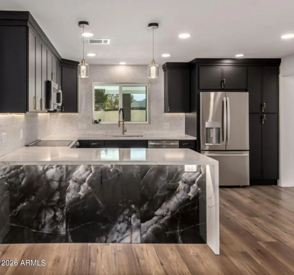 3707 E Amelia Avenue, Phoenix