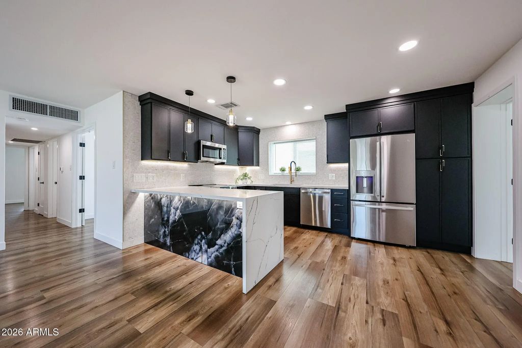 3707 E Amelia Avenue, Phoenix