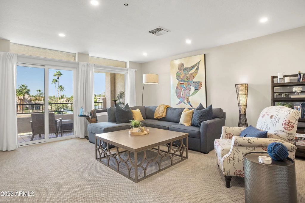 10080 E Mountainview Lake Drive (unit 254), Scottsdale