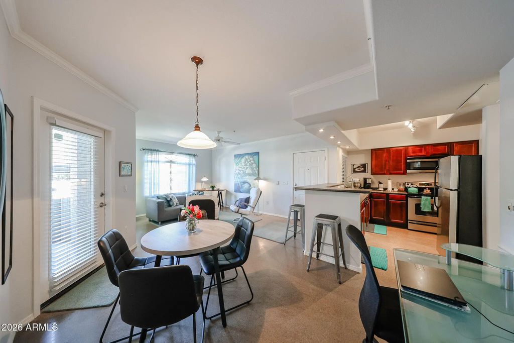 15095 N Thompson Peak Parkway (unit 1043), Scottsdale