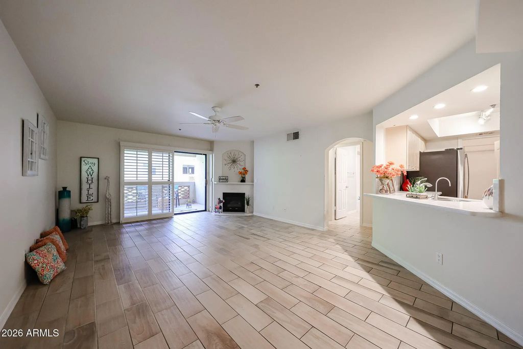 5104 N 32nd Street (unit 343), Phoenix