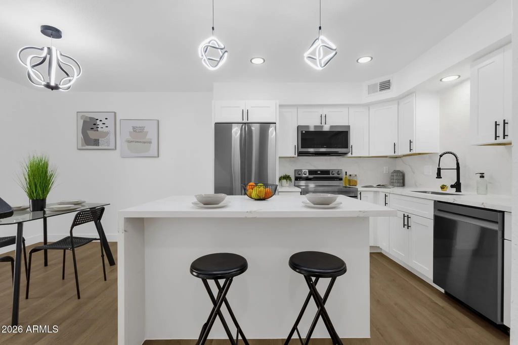 2121 S Pennington -- (unit 21), Mesa