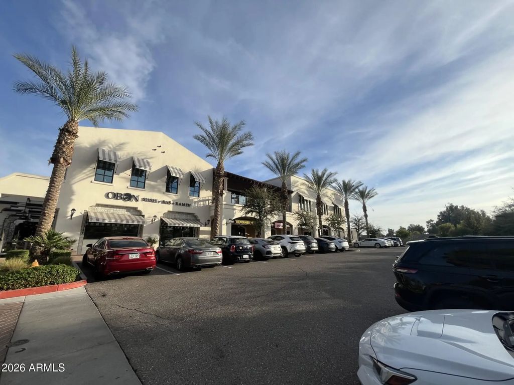 7300 N Via Paseo Del Sur Way (unit 202b), Scottsdale