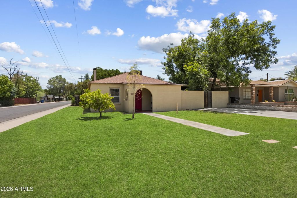 1001 S Roosevelt Street, Tempe