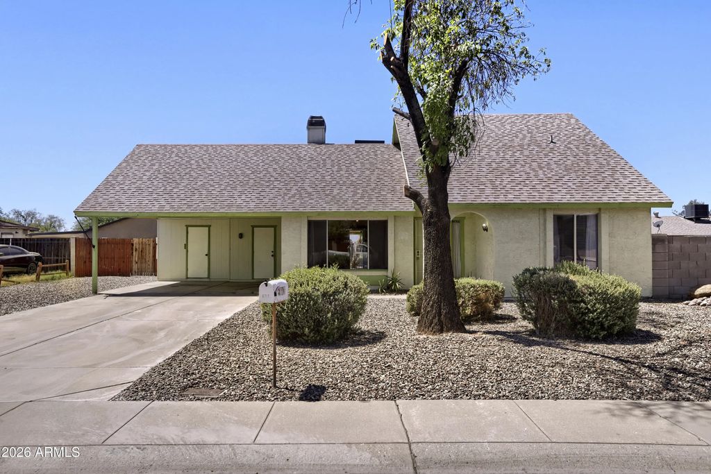8717 W Clarendon Avenue, Phoenix