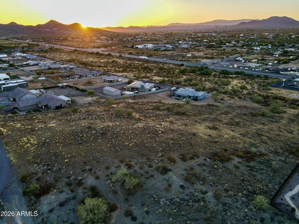 E Tumblewood Drive (unit 5), Phoenix