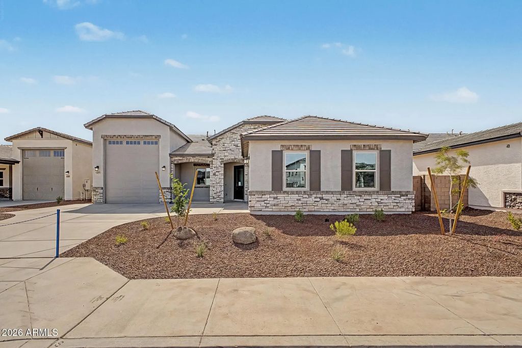 8808 N 173rd Avenue, Waddell