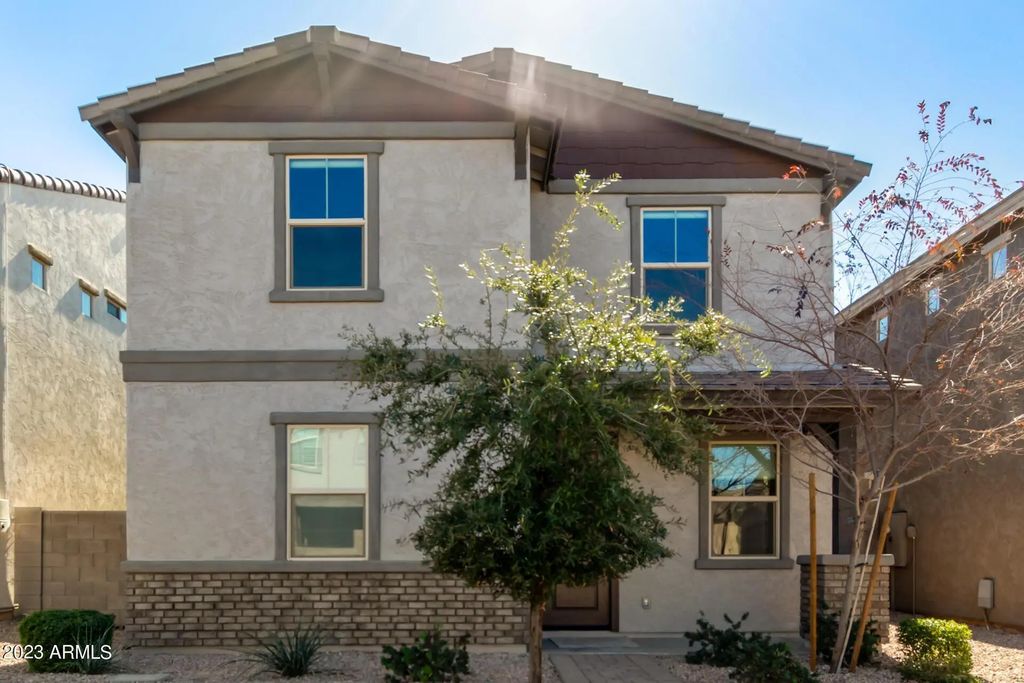6915 E Boise Street, Mesa