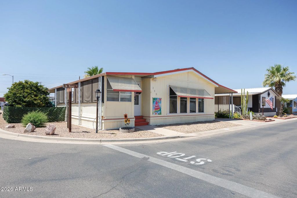 450 W Sunwest Drive (unit 233), Casa Grande