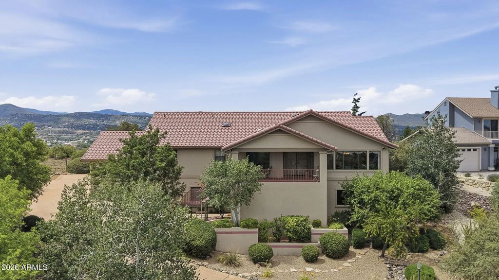 1506 Eagle Crest Drive, Prescott