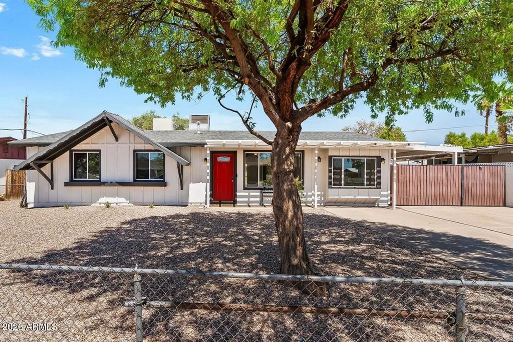 2240 W Paradise Drive, Phoenix