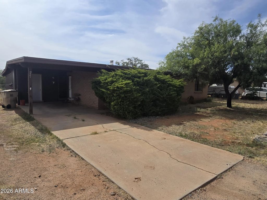 4861 S San Juan Avenue, Sierra Vista