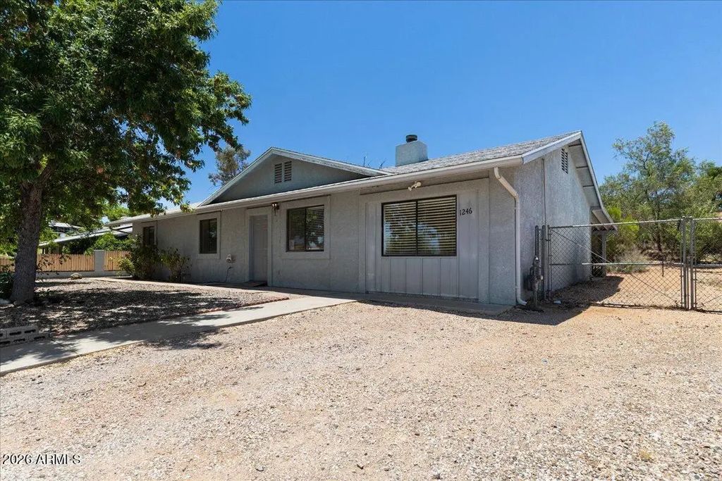 1246 S Hammer Circle, Cottonwood
