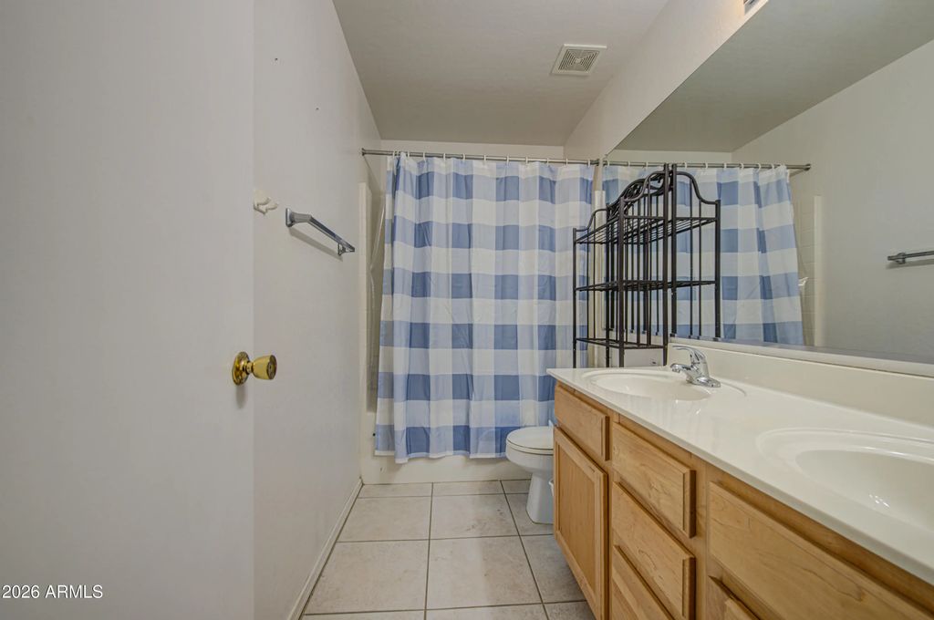 604 S Hastings, Mesa