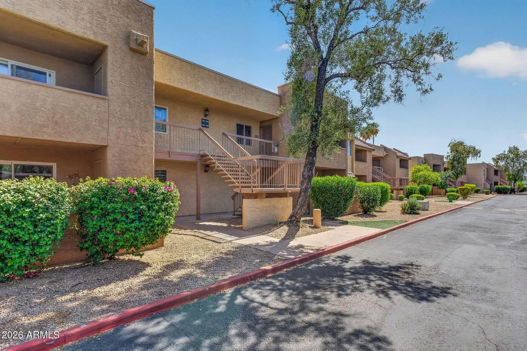 5877 N Granite Reef Road (unit 2244), Scottsdale