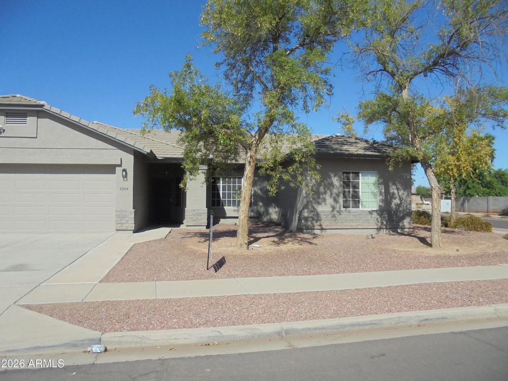 4204 S 78th Lane, Phoenix