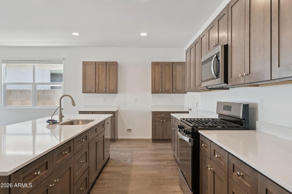 46577 W Skyline Drive, Maricopa
