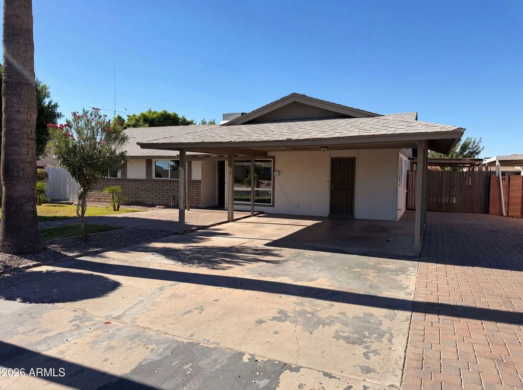 5617 W Hatcher Road, Glendale