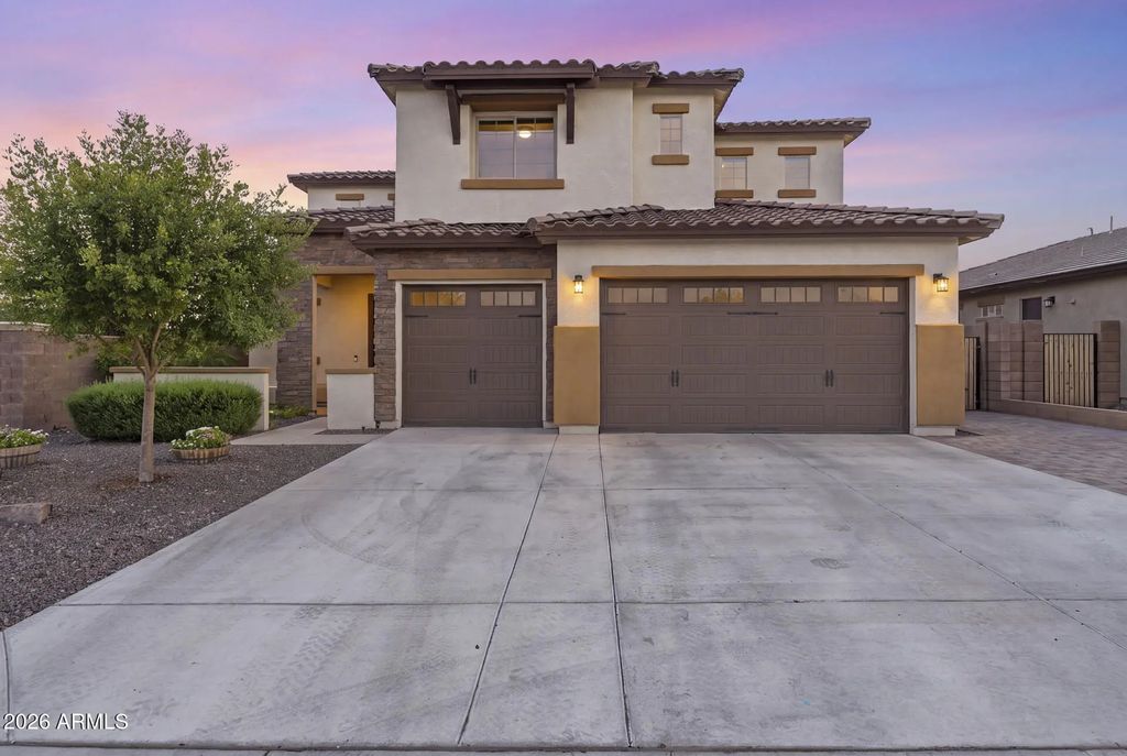 17241 W Alice Avenue, Waddell