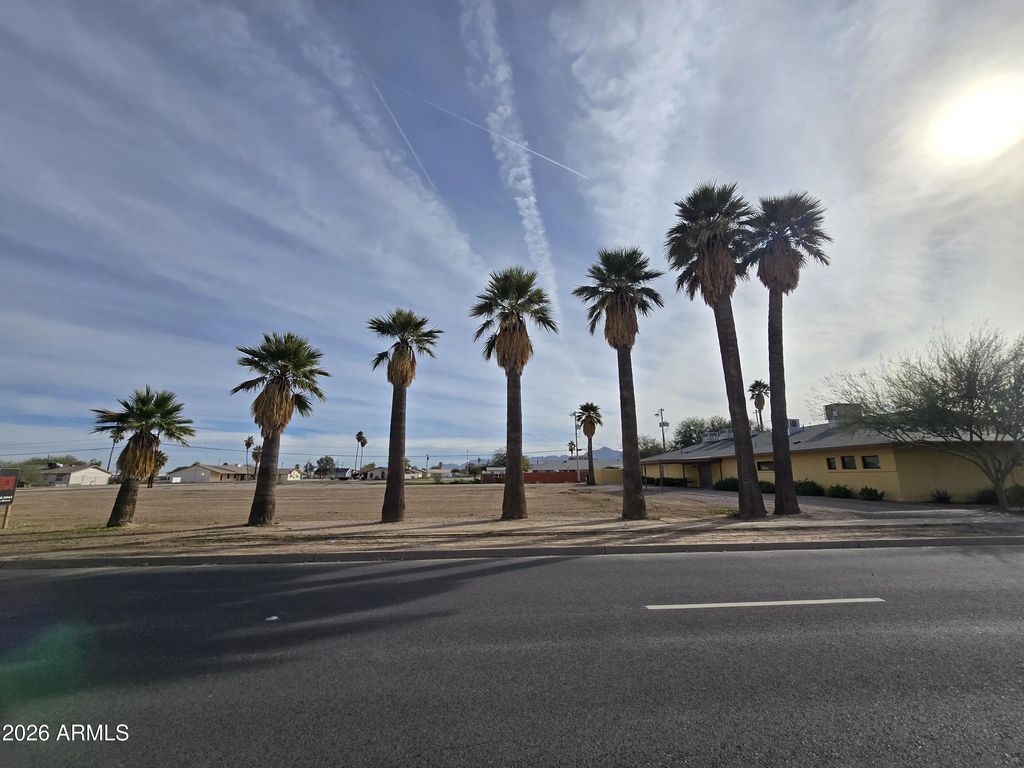 503 N Sunshine Boulevard (unit 2), Eloy