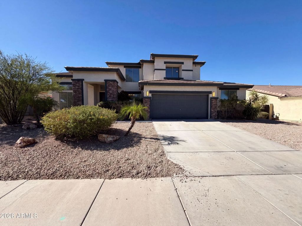 17645 W Hale Bopp Drive, Goodyear