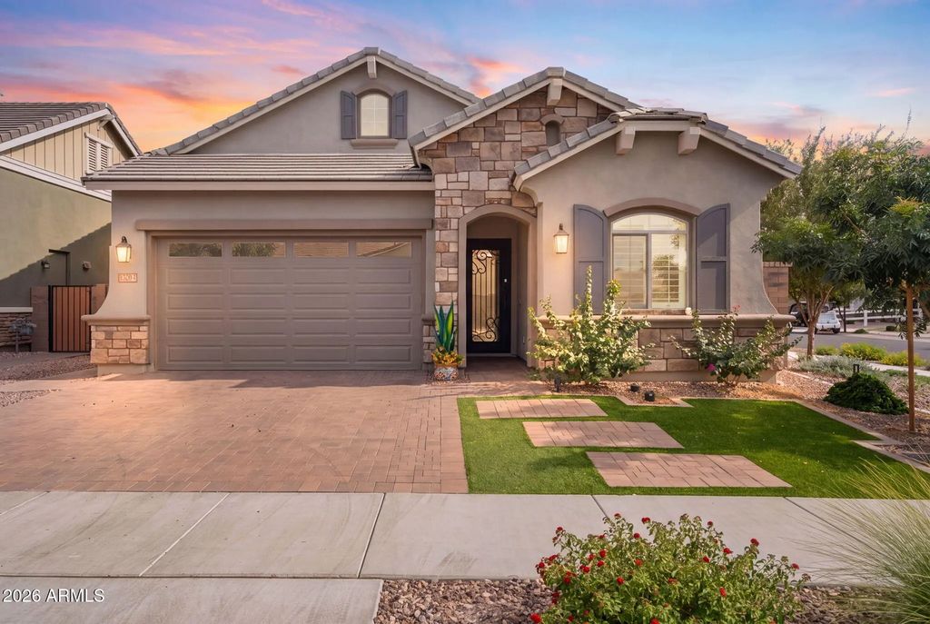 23053 E Reins Road, Queen Creek